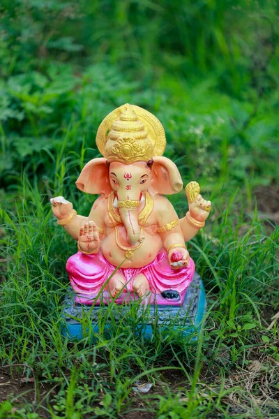 Intian Lord Ganesha Patsas Epäjumalia Lordi Ganesh Tulevan Ganapati Festivaali — kuvapankkivalokuva
