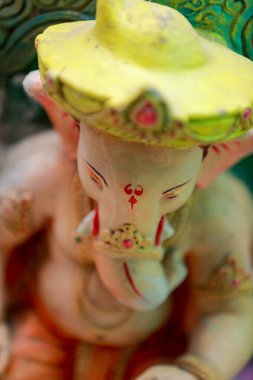 Hindistan 'daki Ganapati Festivali için Ganesh' in putları..