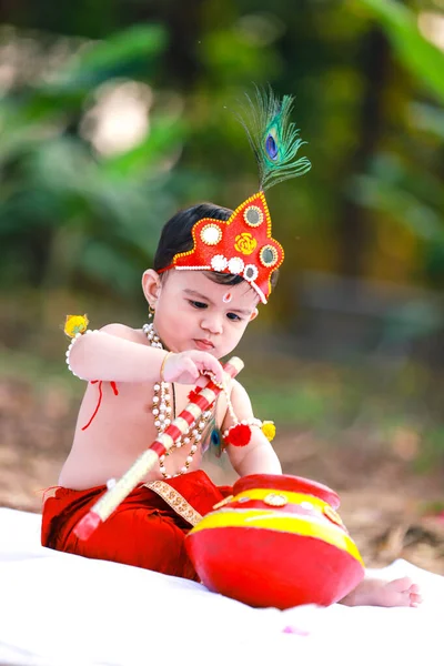 Счастливый Джанмаштами Маленький Индийский Мальчик Выдающий Себя Шри Кришну Канху — стоковое фото