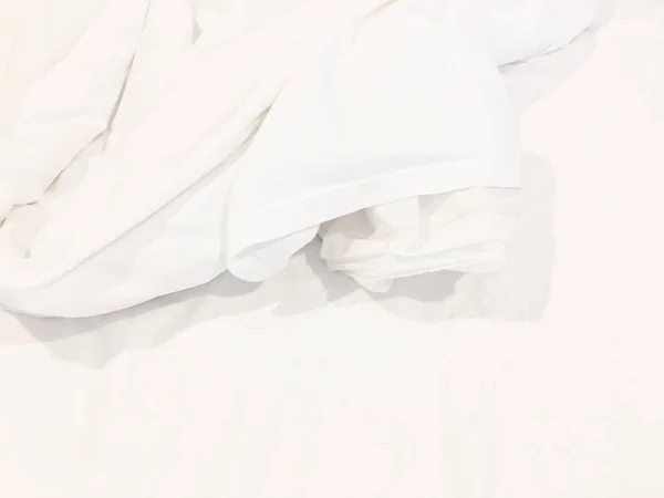 Messy White Bed Sheets Background — Stock Photo, Image
