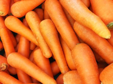 Turuncu havuç süpermarketi..