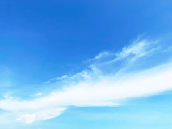 Kon Blauwe Lucht Achtergrond Stockfoto