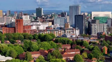 Manchester, Birleşik Krallık 'ın modern şehrinin hava manzarası. 