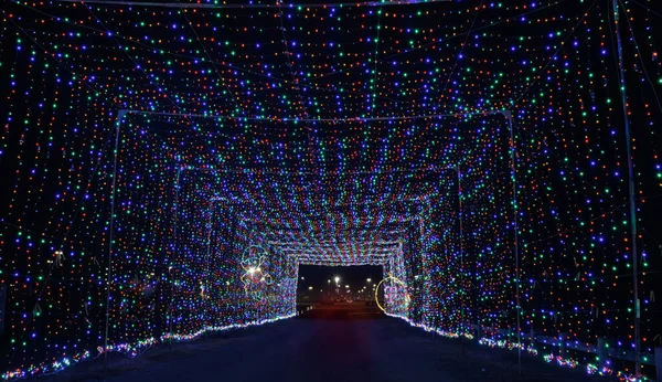 Tunnel Christmas Lights Förtrollad Holiday Pathway — Stockfoto