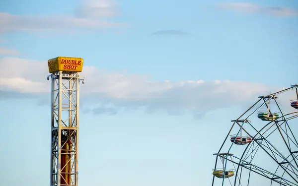 Double Shot Ferris Wheel Amusement Park Ride Ocean City New — Stock Photo, Image