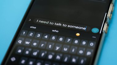 Duygusal Metin Mesajı, Cep Telefonu, Yardım Aranıyor, Dijital İletişim