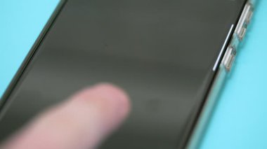 seviliyorsanız, metin iletisi, yazı yazan cep telefonu