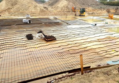 Yeraltı otoparkı vakfı. İstikrarlı bir temel her bina için gereklidir; binanın ağırlığını destekler. Hanover, Almanya.