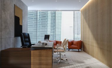 Ahşap masa, kahve ve diğer mobilyalarla modern ofis içi. 3d illüstrasyon