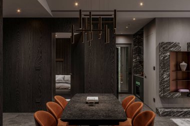 Modern şık ve karanlık lüks yemek odası.