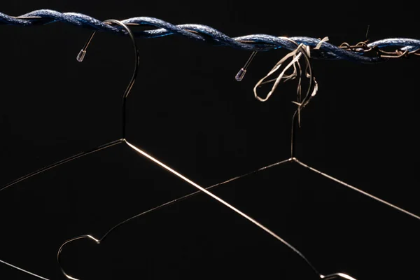 Лаос Сушит Одежду Проводами Запутавшимися Завязанными Веревками Создавая Странную Картину — стоковое фото