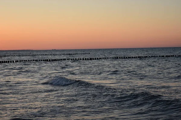 Costa Del Mar Báltico Durante Puesta Del Sol — Foto de Stock
