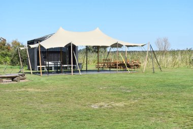 Turistler için bir çadır