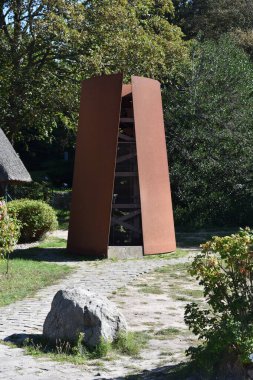 Eski kilisenin manzarası