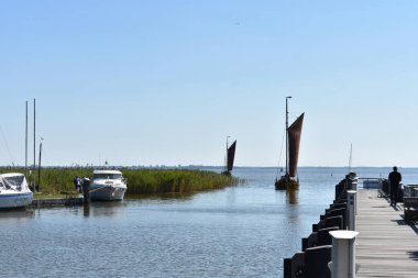 Güzel liman manzarası