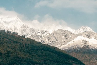 Himalayalar ay ile, himachal pradesh