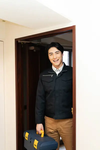 Asiatique Homme Uniforme Avec Boîte Outils — Photo