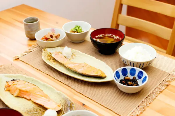Japońskie Jedzenie Ryż Łosoś Fasola — Zdjęcie stockowe