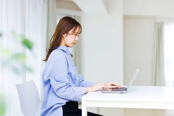 Young Japanese Woman Working Home Remote Working Concept — Stock Photo, Image