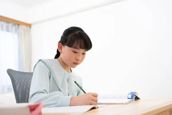 Asiatico Studentessa Studiare Casa Apprendimento — Foto Stock