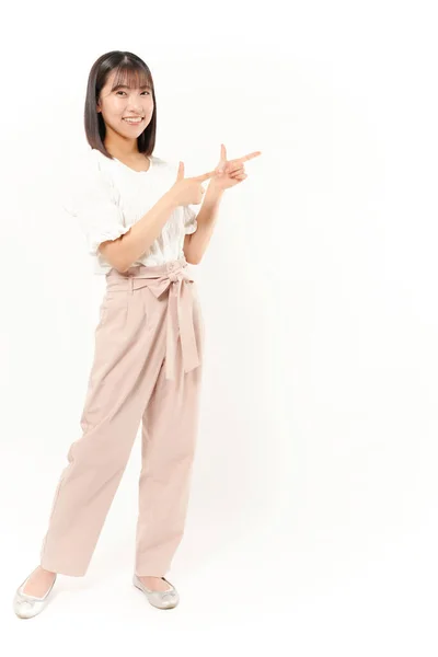 Güzel Japon Kadın Beyaz Arka Planda Izole Bir Şekilde Bir — Stok fotoğraf