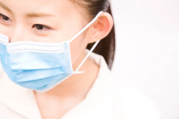 Ιαπωνική Γυναίκα Ιατρική Μάσκα Για Την Προστασία Του Προσώπου Από — Φωτογραφία Αρχείου