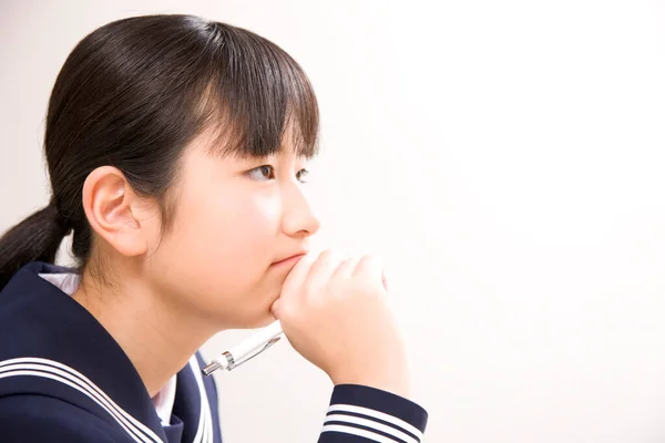 Retrato Linda Chica Japonesa Uniforme Escolar Estudiando Escuela —  Fotos de Stock