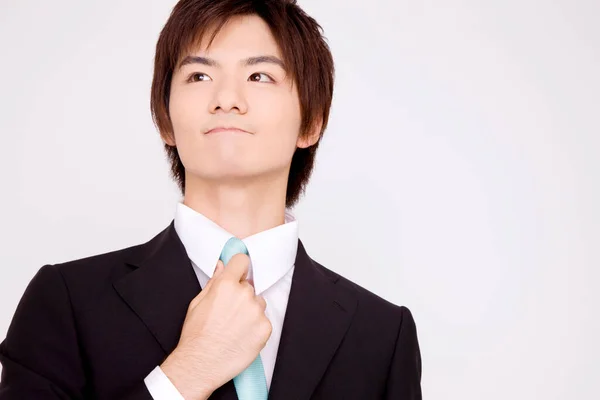 Junge Asiatische Geschäftsmann Posiert Auf Isoliertem Hintergrund — Stockfoto