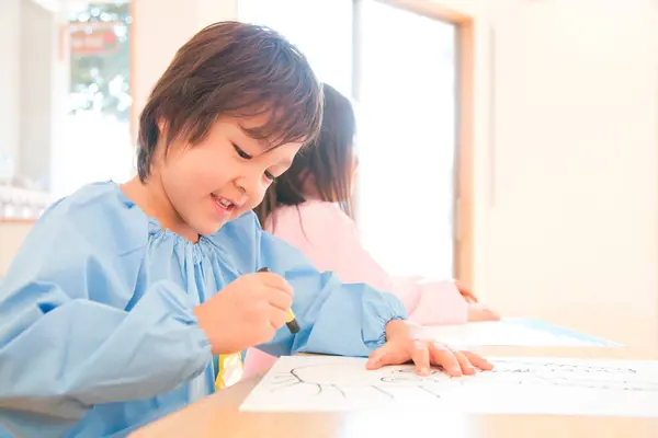 Schattig Aziatisch Weinig Kinderen Spelen Kleuterschool — Stockfoto