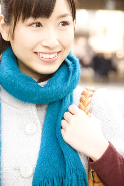 Ritratto Donna Giapponese Abiti Invernali Sulla Strada — Foto Stock