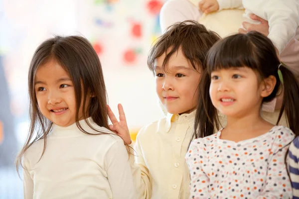 Schattig Aziatisch Weinig Kinderen Spelen Kleuterschool — Stockfoto