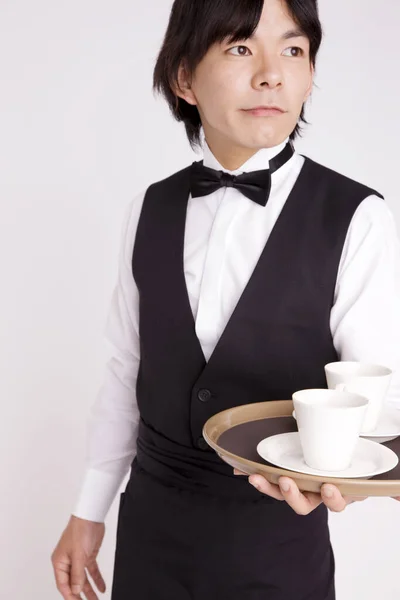 Giovane Asiatico Cameriere Con Caffè Sfondo Isolato — Foto Stock