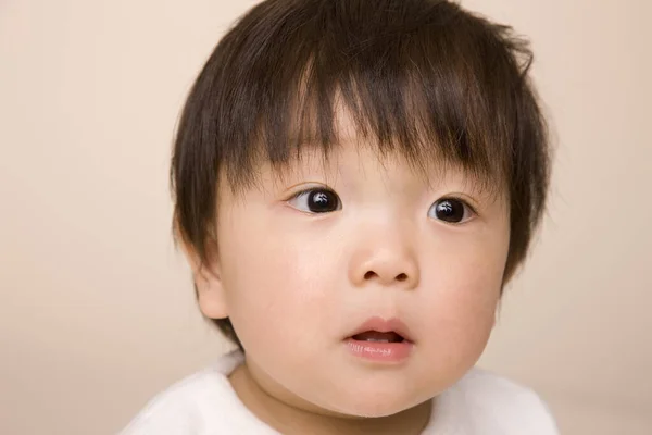 Porträtt Söt Asiatisk Baby Pojke — Stockfoto