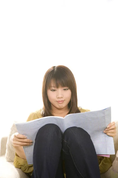 Beautiful Happy Young Asian Woman Reading Home — Stock Photo, Image