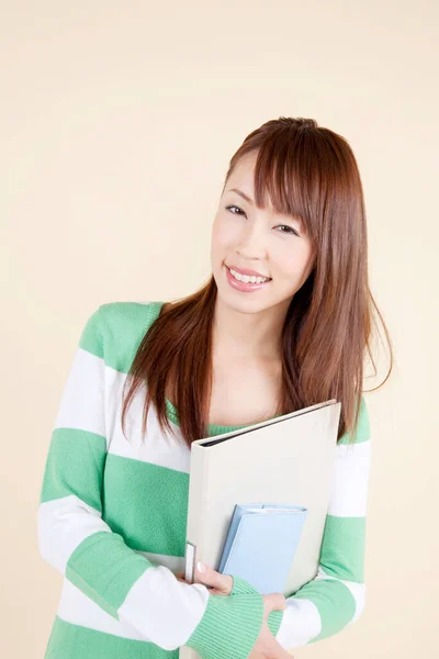 Jong Aziatisch Student Vrouw Holding Mappen — Stockfoto