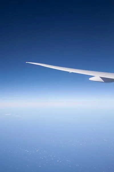 Asa Avião Céu Avião Durante Voo Conceito Viagem Aventura — Fotografia de Stock
