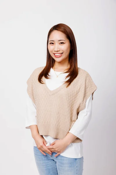 Studio Portret Van Schoonheid Japanse Vrouw Staan Witte Achtergrond — Stockfoto