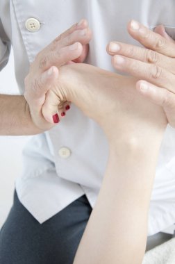 kadın Başlarken Ayak Masaj