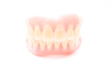 Öğrencilerin dişlerini gösteren eğitim modelini öğrenmeleri için implant ve ortodontik model