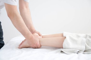 kadın Başlarken Ayak Masaj