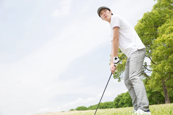Asiatico Uomo Bianco Camicia Grigio Pantaloni Giocare Golf — Foto Stock