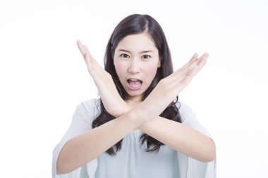 Beyaz tenli güzel Asyalı kadının portresi.