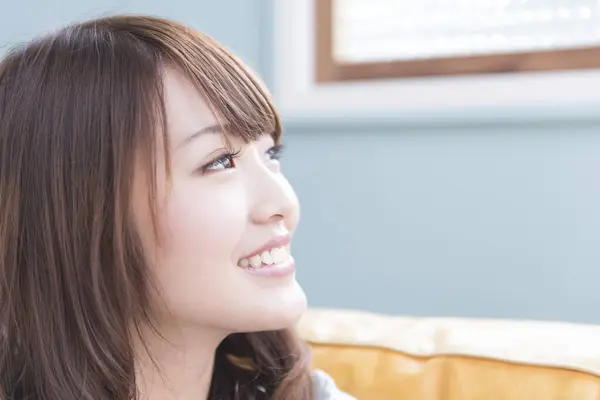 日本人女性の笑顔 — ストック写真