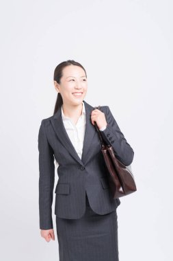 iş kadını gülümseyen portresi