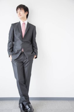 Tam boyut Asyalı iş adamı portresi