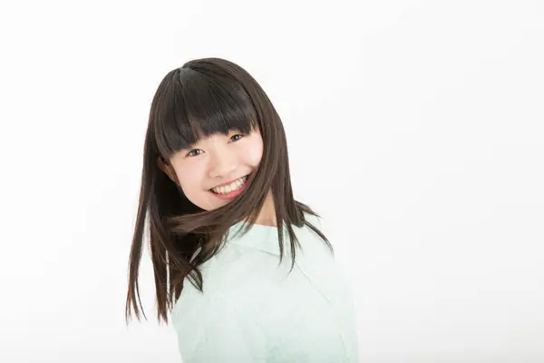 Giovane Ragazza Asiatica Studente Sorridente Isolato Sfondo Bianco — Foto Stock