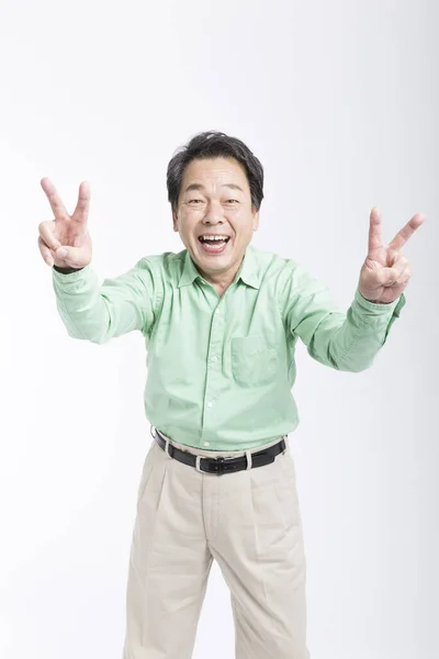 Senior Asiático Hombre Negocios Mostrando Mano Gesto — Foto de Stock