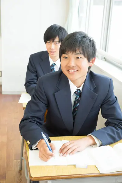 Retrato Estudiantes Japoneses Estudiando Aula —  Fotos de Stock