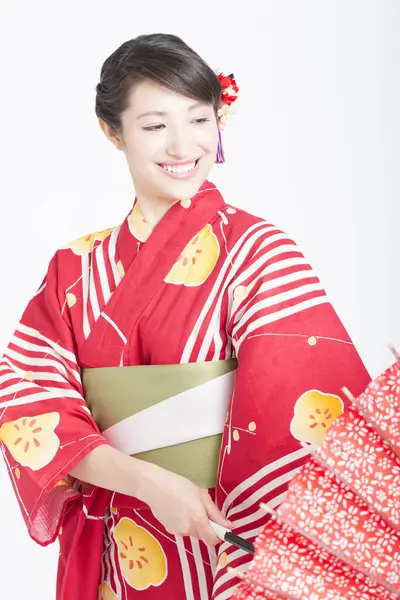 Mladá Asijská Žena Kimonu Deštníkem — Stock fotografie
