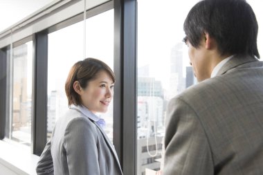 Ofiste konuşmak iş takım